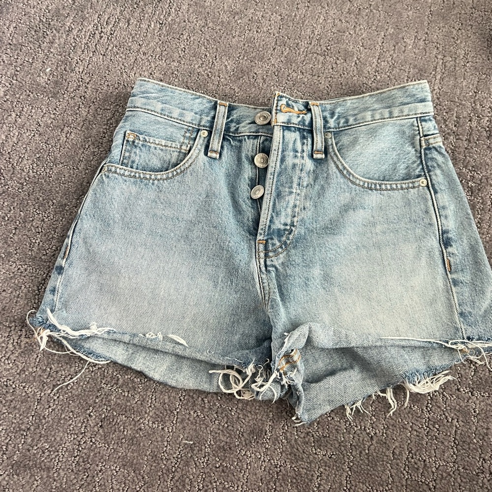 Hudson denim shorts size 23